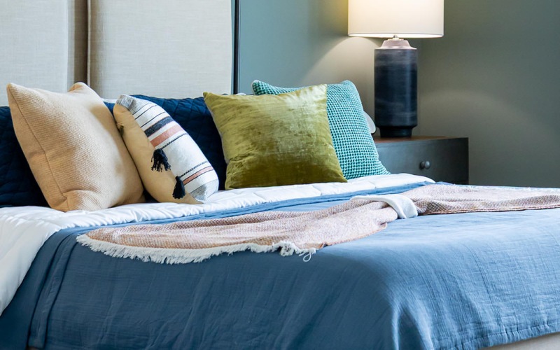 a bedroom with a bed